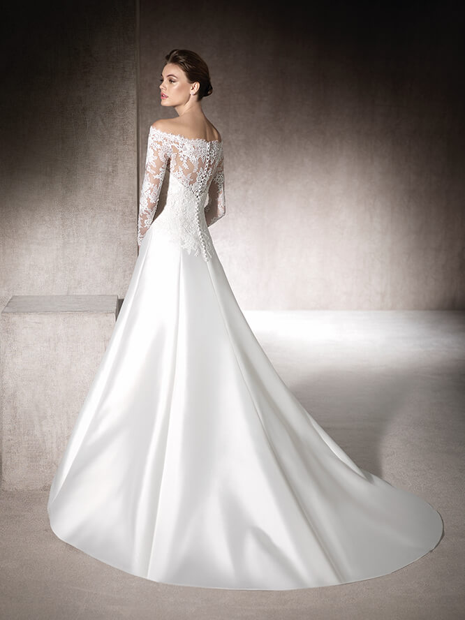 St Patrick Collezione 17 Abiti Sposa Modello Morena Abiti Da Sposa